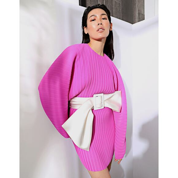 Solace London Tanzy Fuchsia Pleated White Bow Long Sleeve Mini Cocktail Dress - Picture 4 of 16